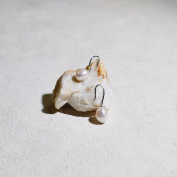 Luna Oval Drop Earrings