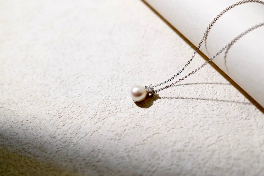 Luna Solitaire Necklace